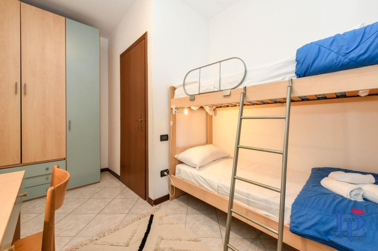 Desenzanoloft Green Lake Court Apartment Desenzano del Garda Exterior foto